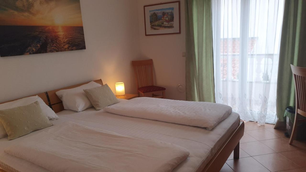 B&B La Perla 1 Punat Kültér fotó
